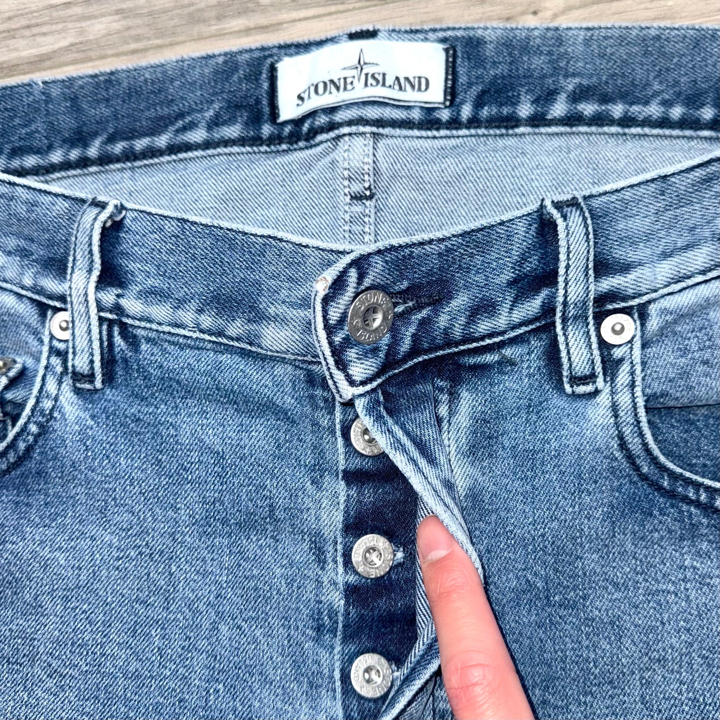 Stone Island Badge Jeans - 32W 32L