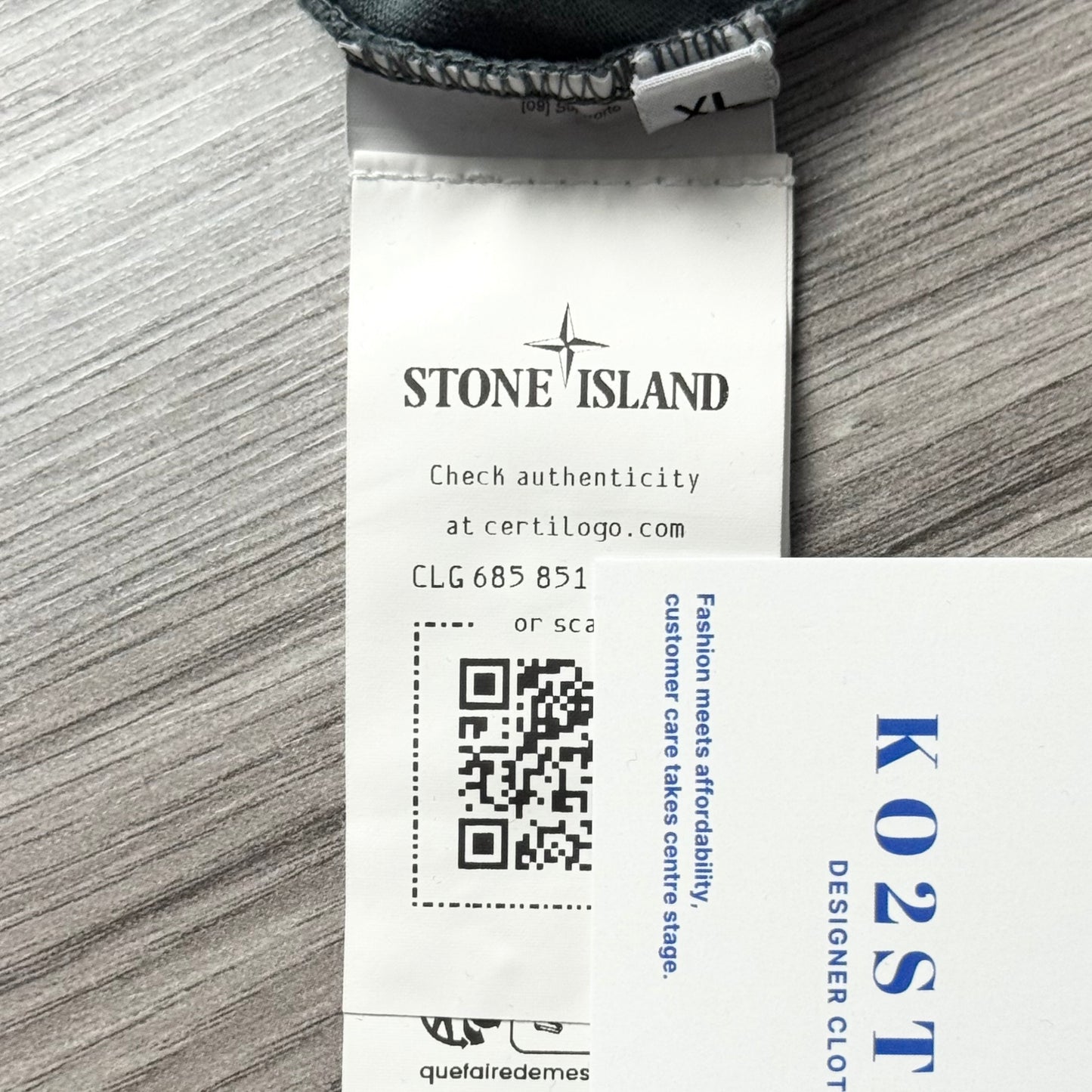 Stone Island Stamp Hand Print T shirt - XL ptp22”