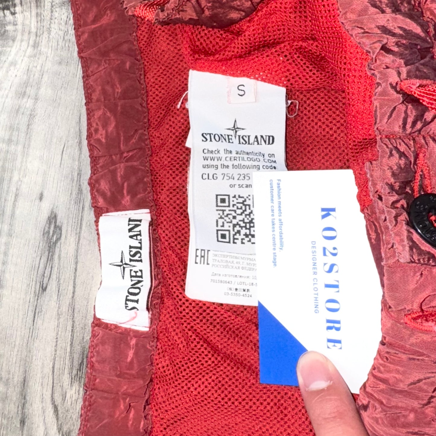 Stone Island Nylon Metal Patch Shorts - Small 30W