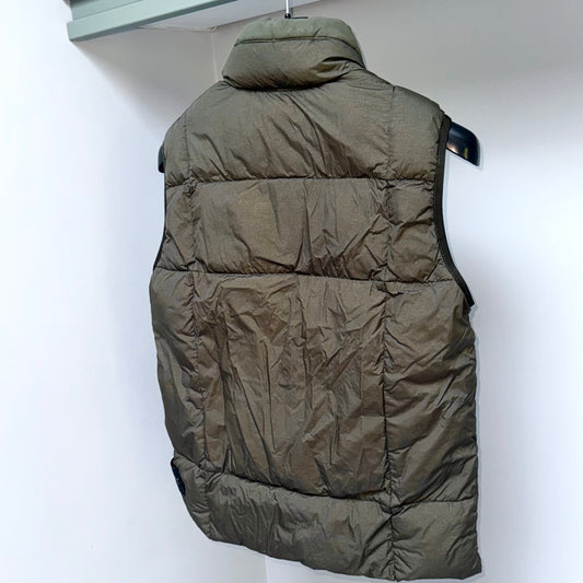 Stone Island Garment Dyed Crinkle Reps NY Down Badge Gilet - Small ptp20"