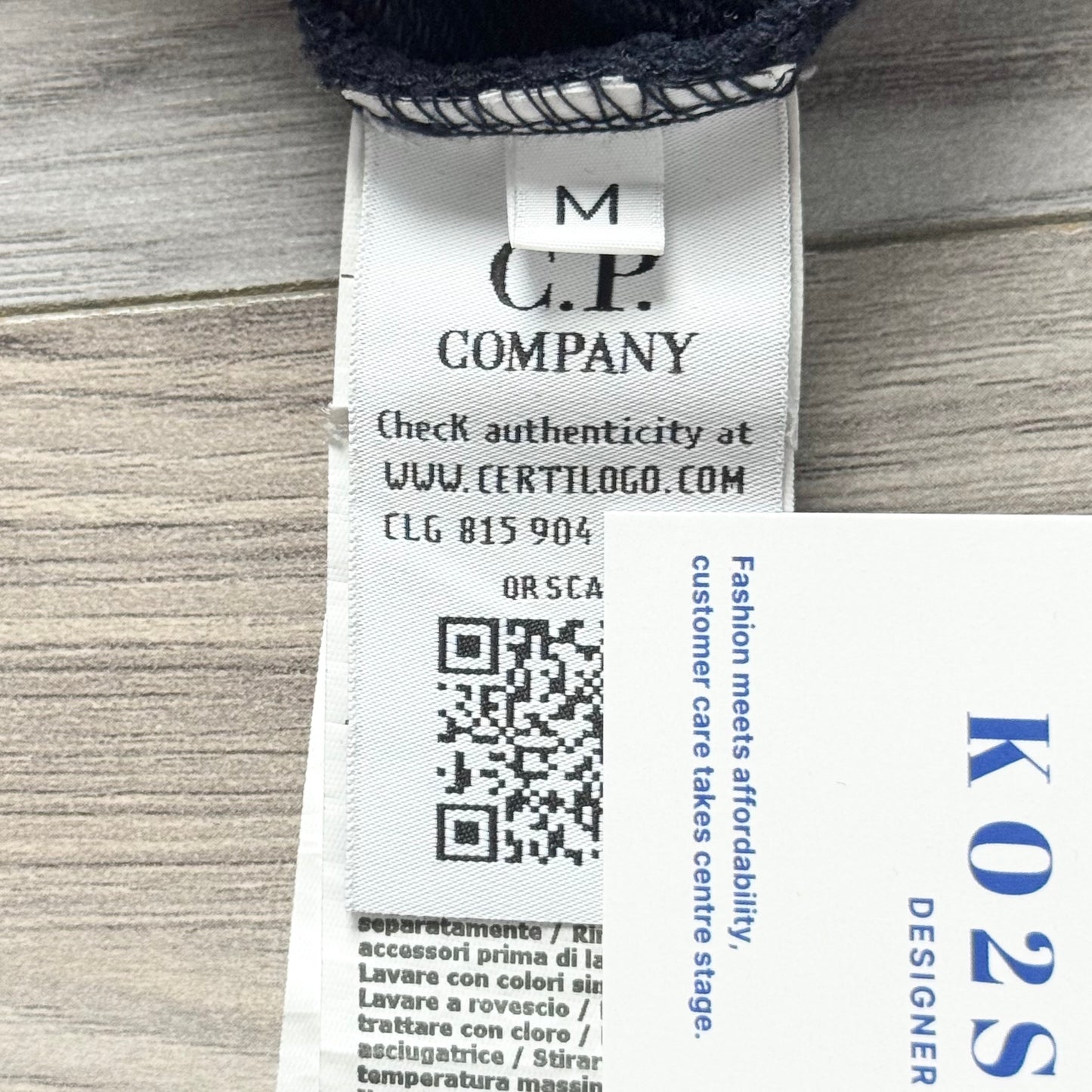 CP Company Pullover Lens Hoodie - Medium ptp20.5”