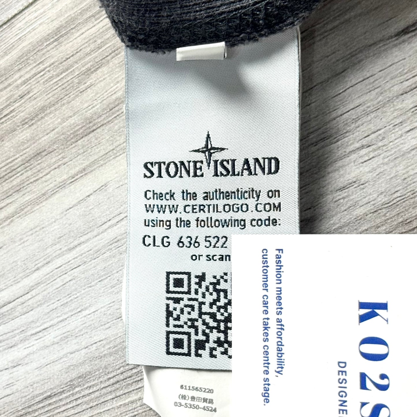 Stone Island Full Zip Badge Hoodie - Large ptp22”