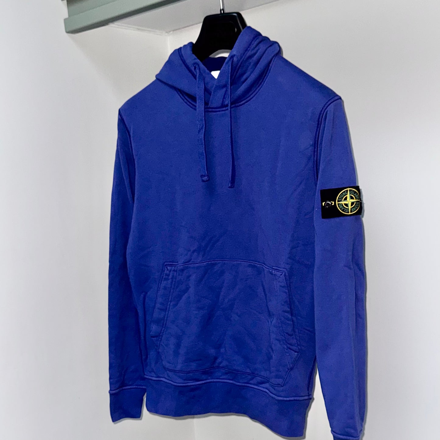 Stone Island Pullover Badge Hoodie - Small ptp20.5”