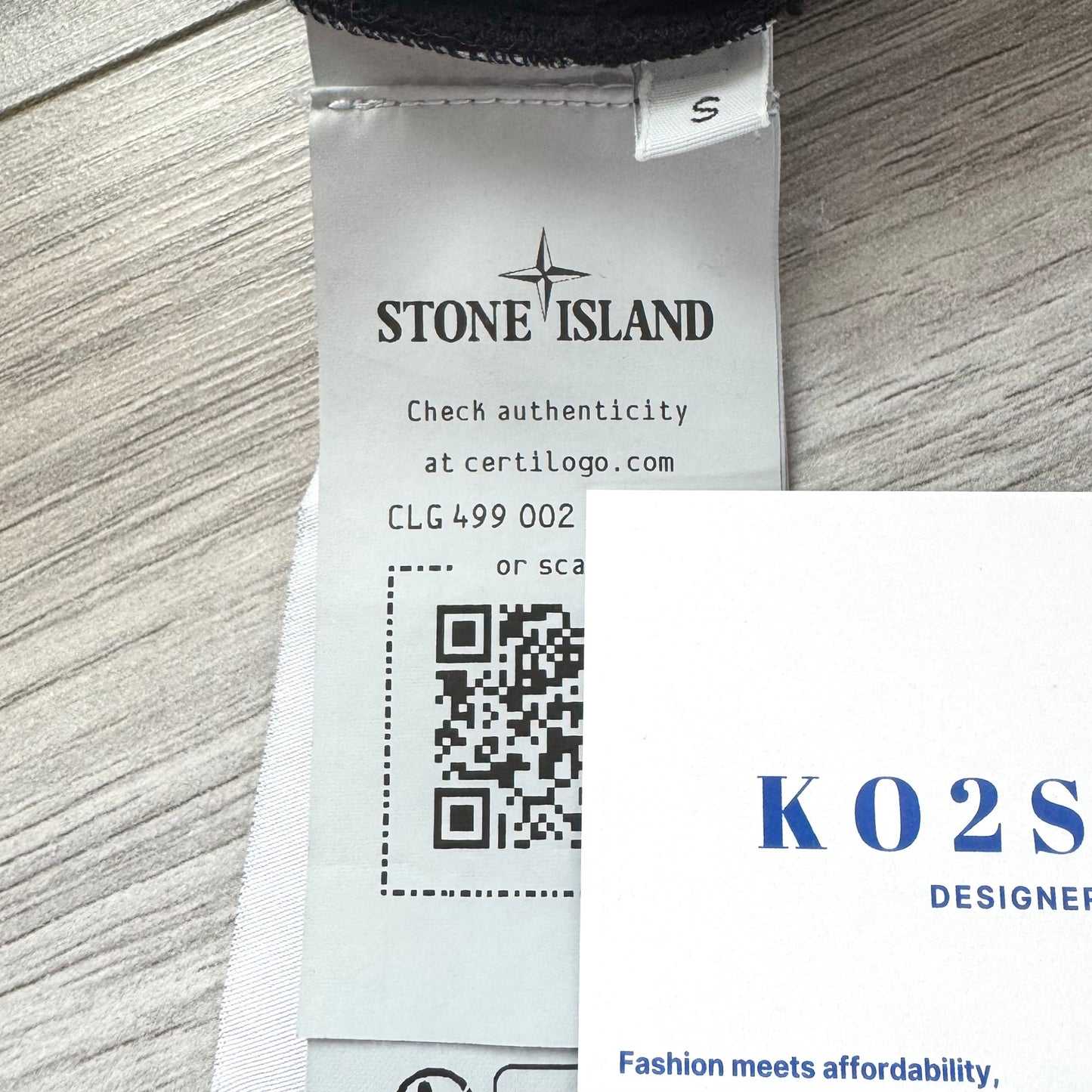 Stone Island Quarter Zip Pullover Badge Sweatshirt - Small