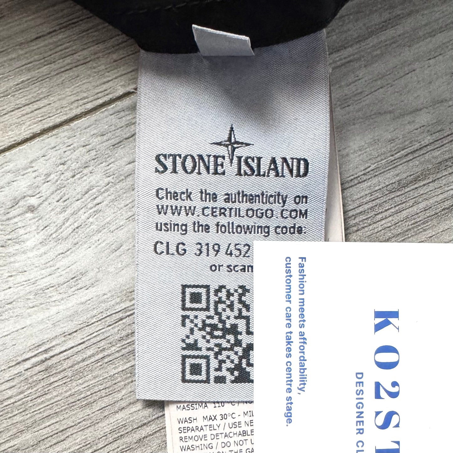 Stone Island Hooded Full Zip Badge Overshirt - 3XL ptp26”