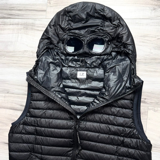 CP Company DD Shell Full Zip Goggle Gilet - Medium ptp21”