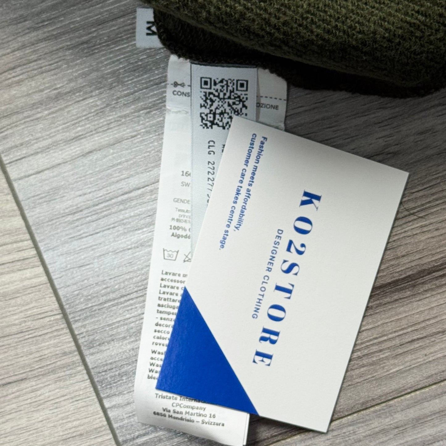 CP Company Full Zip Goggle Hoodie - Medium ptp21”