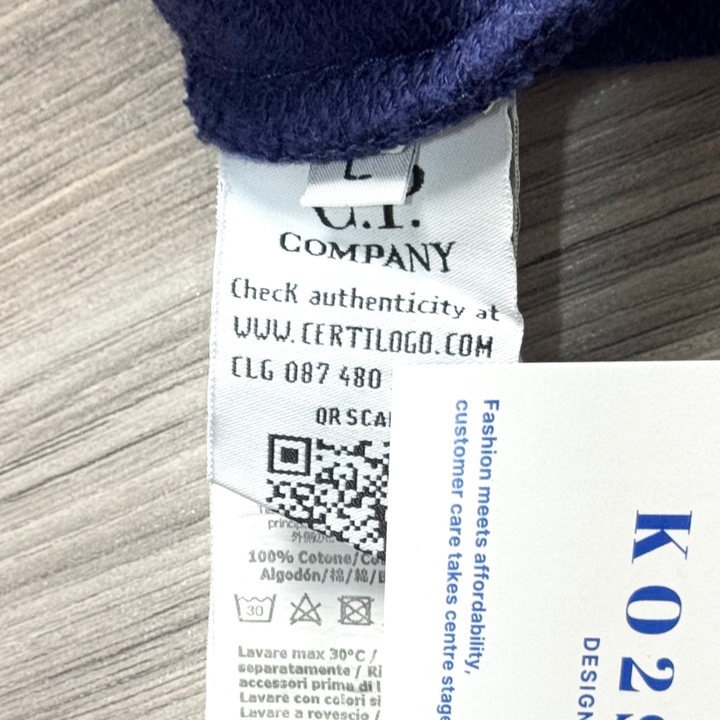 CP Company Full Zip Goggle Hoodie - Large ptp21.5”