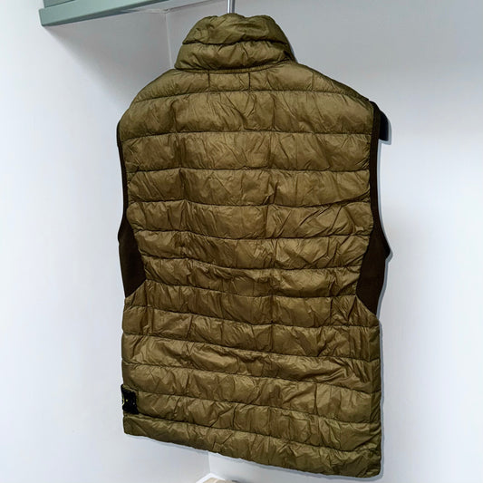 Stone Island Garment Dyed Micro Yarn Down Full Zip Badge Gilet - Medium ptp19.5”
