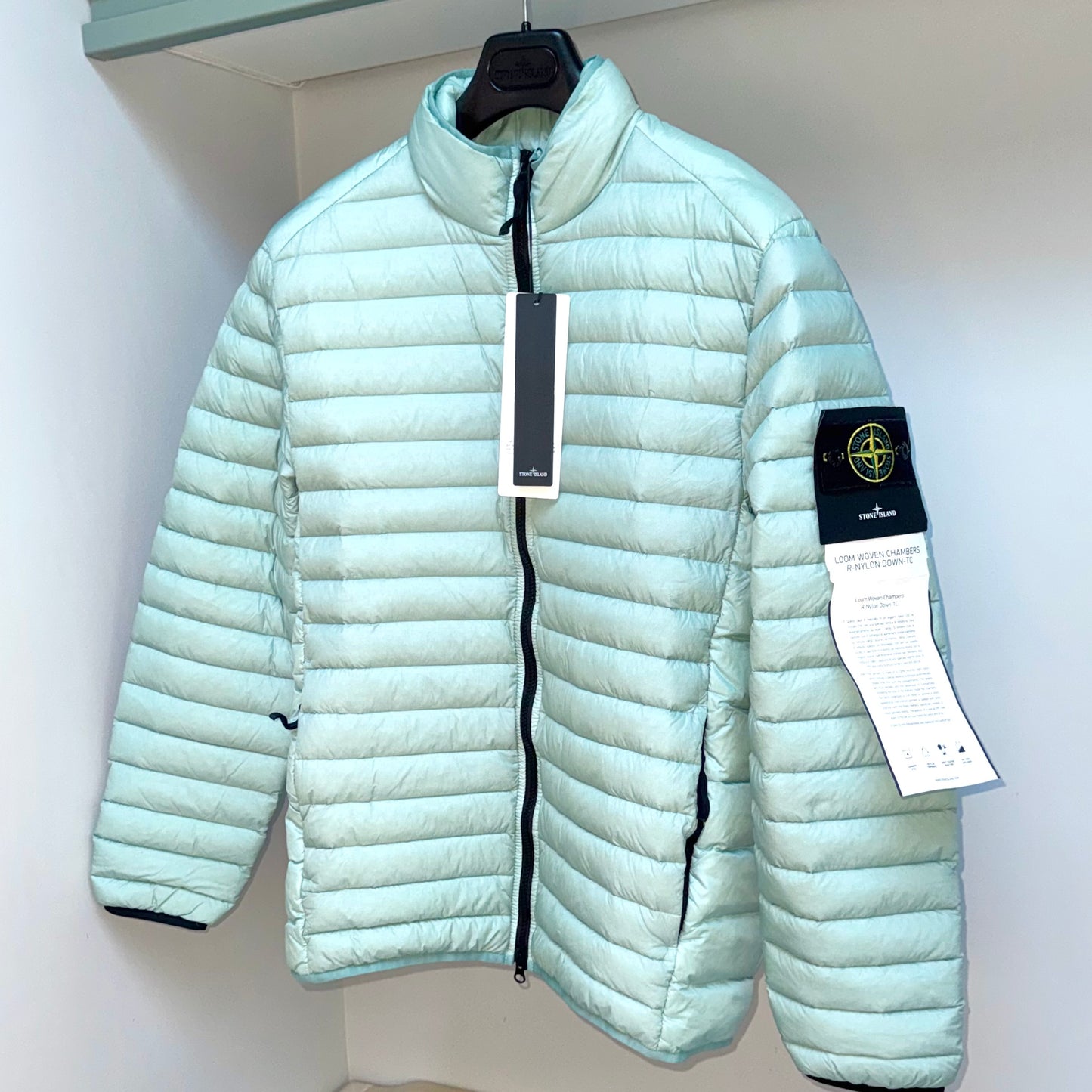 Stone Island Loom Woven Chambers R-Nylon Down-TC Badge Jacket - Medium ptp21.5”