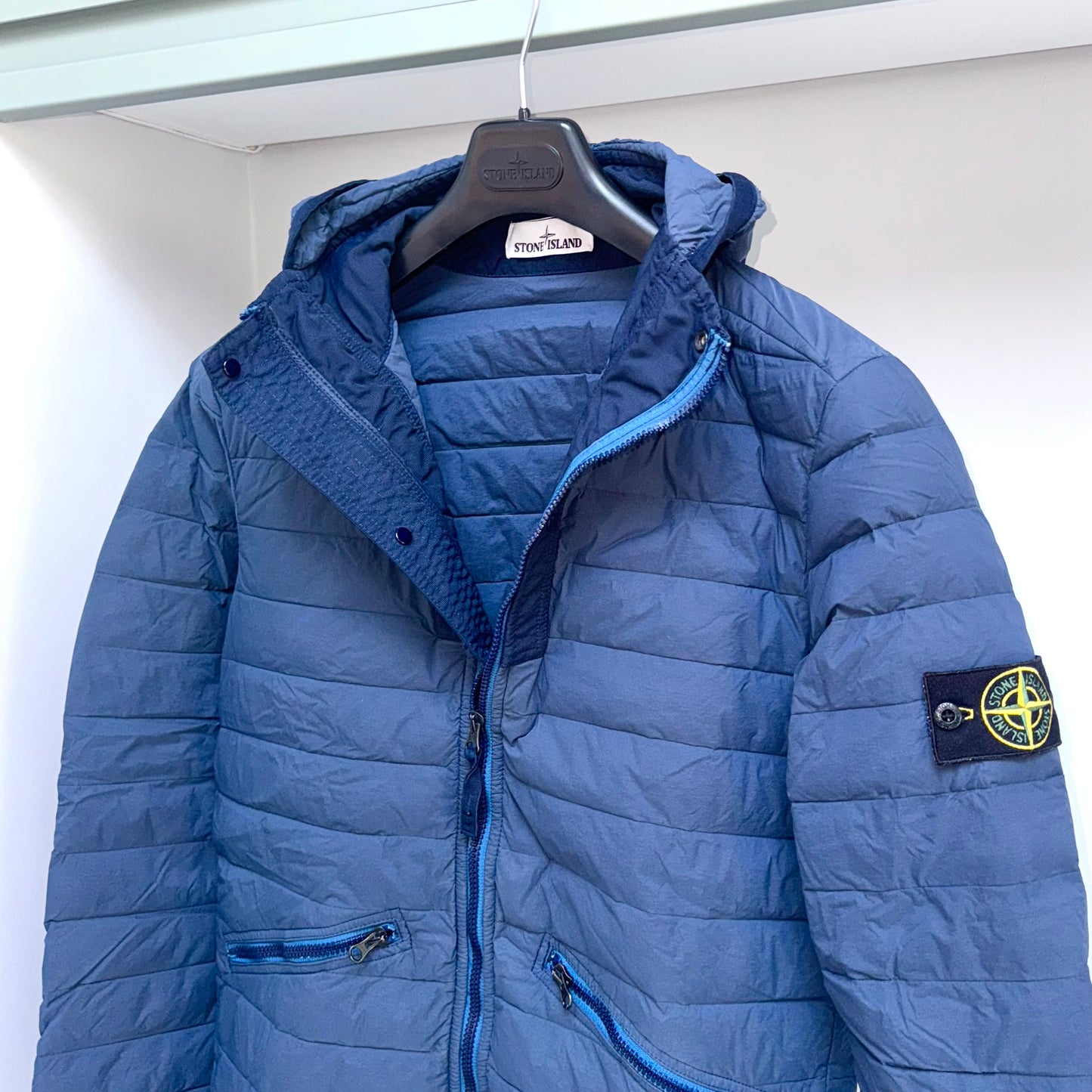 Stone Island Loom Woven Down Chambers Stretch Nylon-TC Full Zip Badge Jacket - Medium