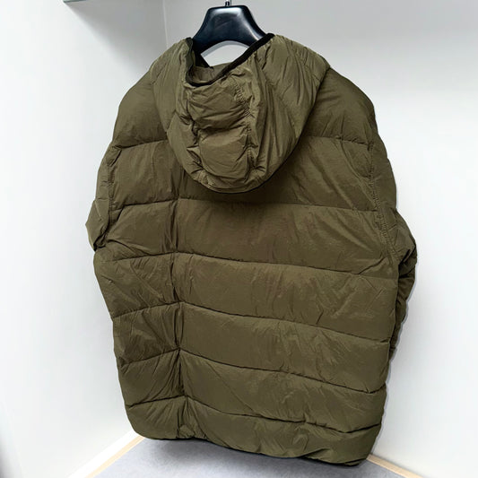 Stone Island Seamless Tunnel Nylon Down-TC Full Zip Badge Jacket - XXL ptp26.5”