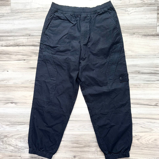 Stone Island Ghost Badge Cargo Trousers - 32W 28L