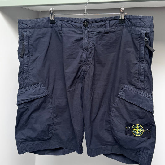 Stone Island Navy Blue Brushed Organic Cotton Stretch Bermuda Cargo Shorts - 38W Regular Fit