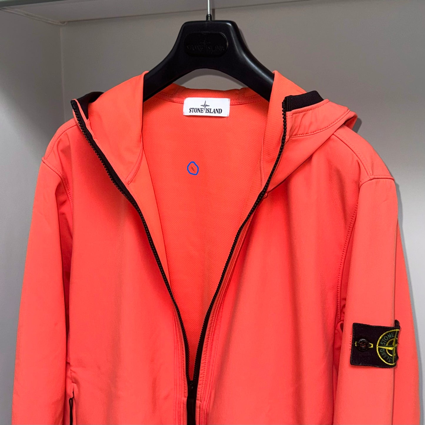Stone Island Light Soft Shell-R e.dye Technology Full Zip Badge Jacket - XXL ptp25”