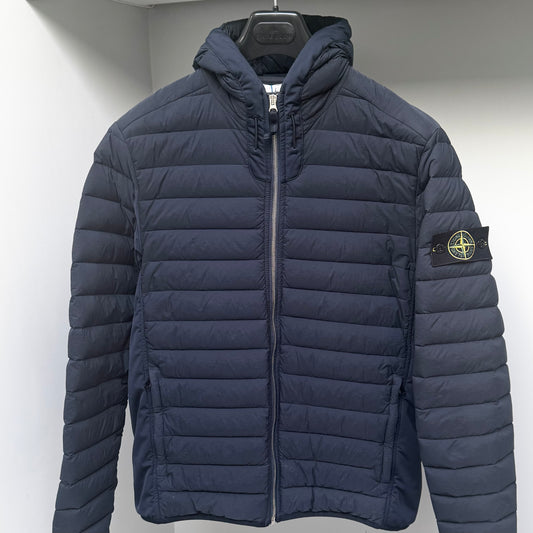 Stone Island Navy Blue Loom Woven Down Chambers Stretch Nylon-TC Full Zip Jacket - Medium ptp20.5”