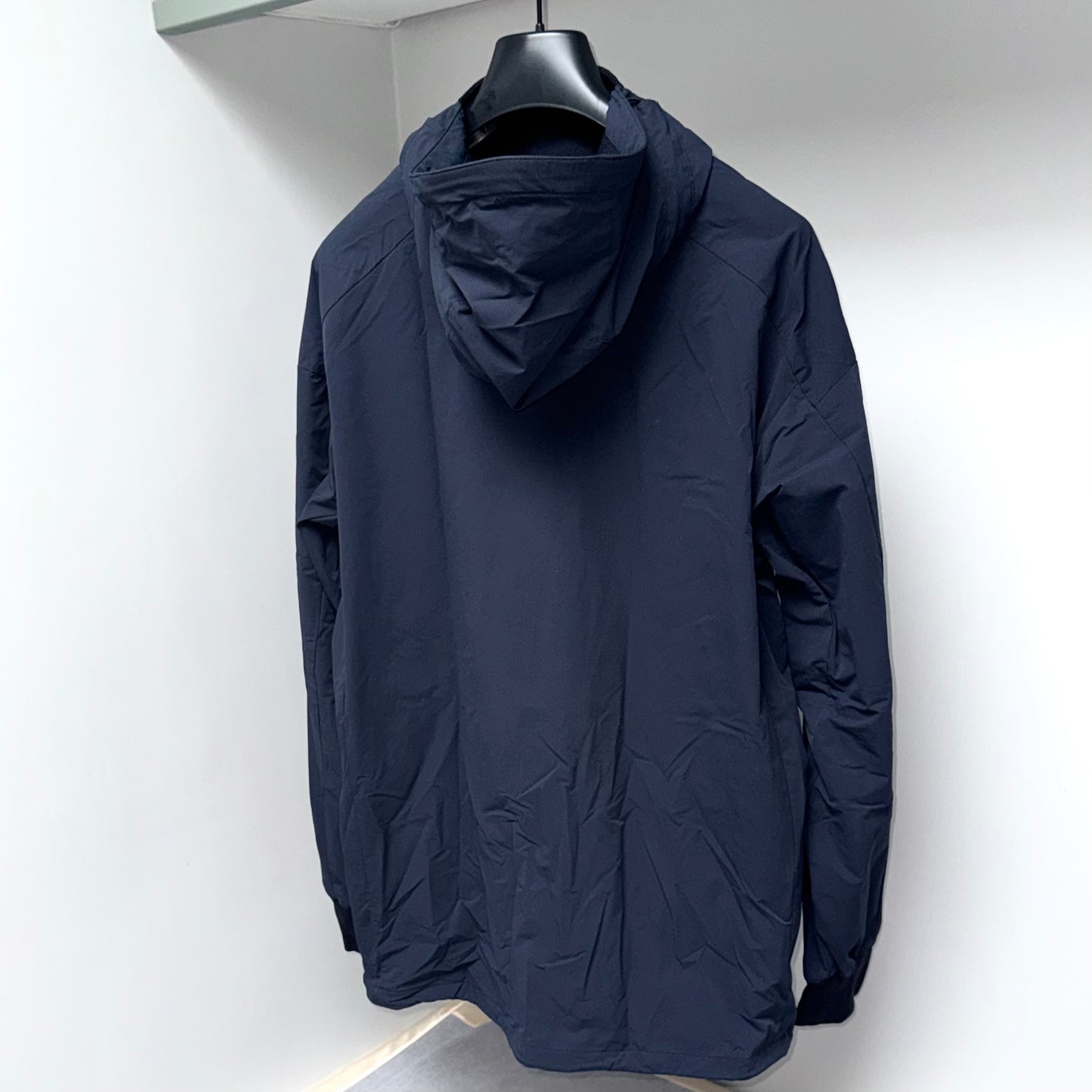 CP Company Hooded Nylon Stretch OTH Pullover Lens Smock - Large ptp22”