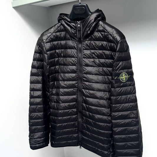 Stone Island Loom Woven Chambers R-Nylon Down-TC Full Zip Badge Jacket - Small ptp20.5”