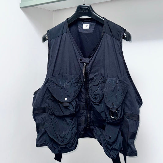 CP Company 50 Fili Tactical Utility Full Zip Lens Vest Gilet - XL ptp23.5”