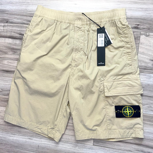 Stone Island Bermuda Badge Cargo Shorts - 30W