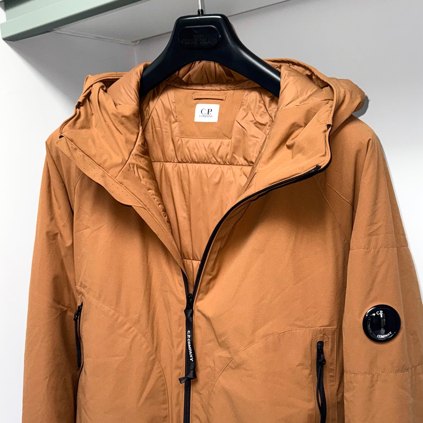 CP Company Padded Pro-Tek Primaloft Full Zip Lens Jacket - Large ptp22.5”