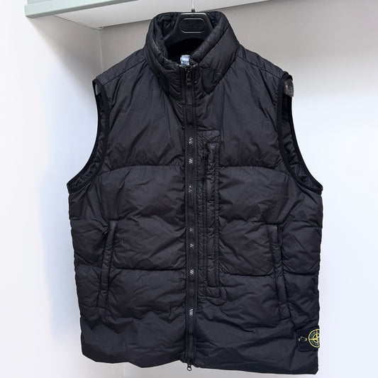 Stone Island Black Garment Dyed Crinkle Reps NY Down Full Zip Gilet - XXL ptp25”