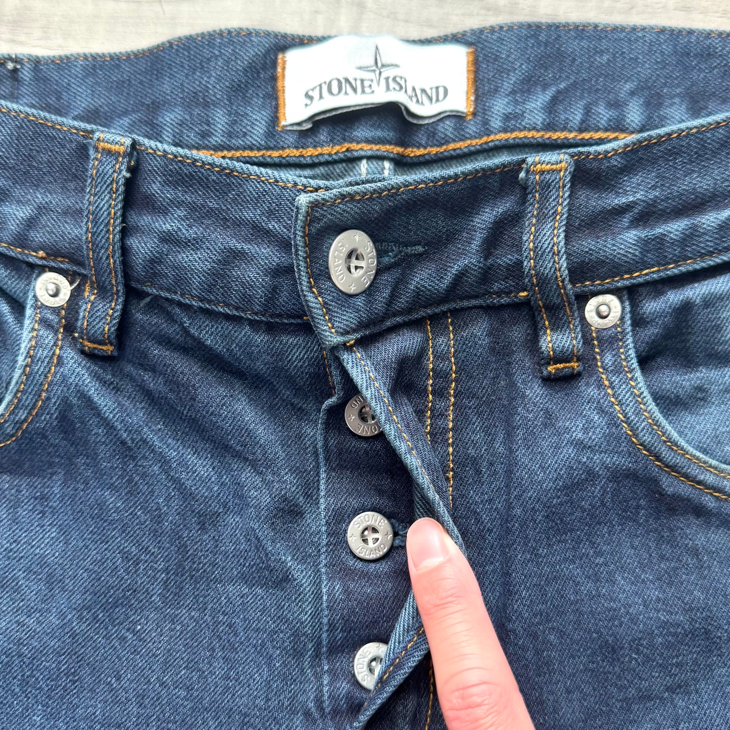 Stone Island Badge Jeans - 32W 31L