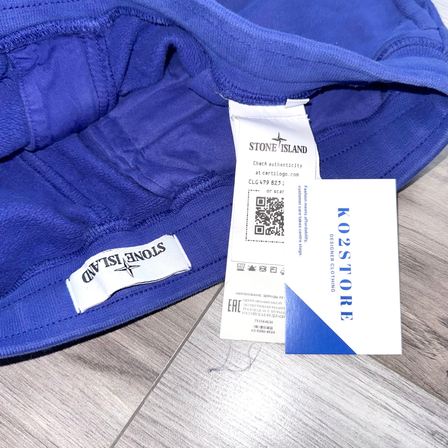 Stone Island Cotton Fleece Badge Shorts - Small 30W