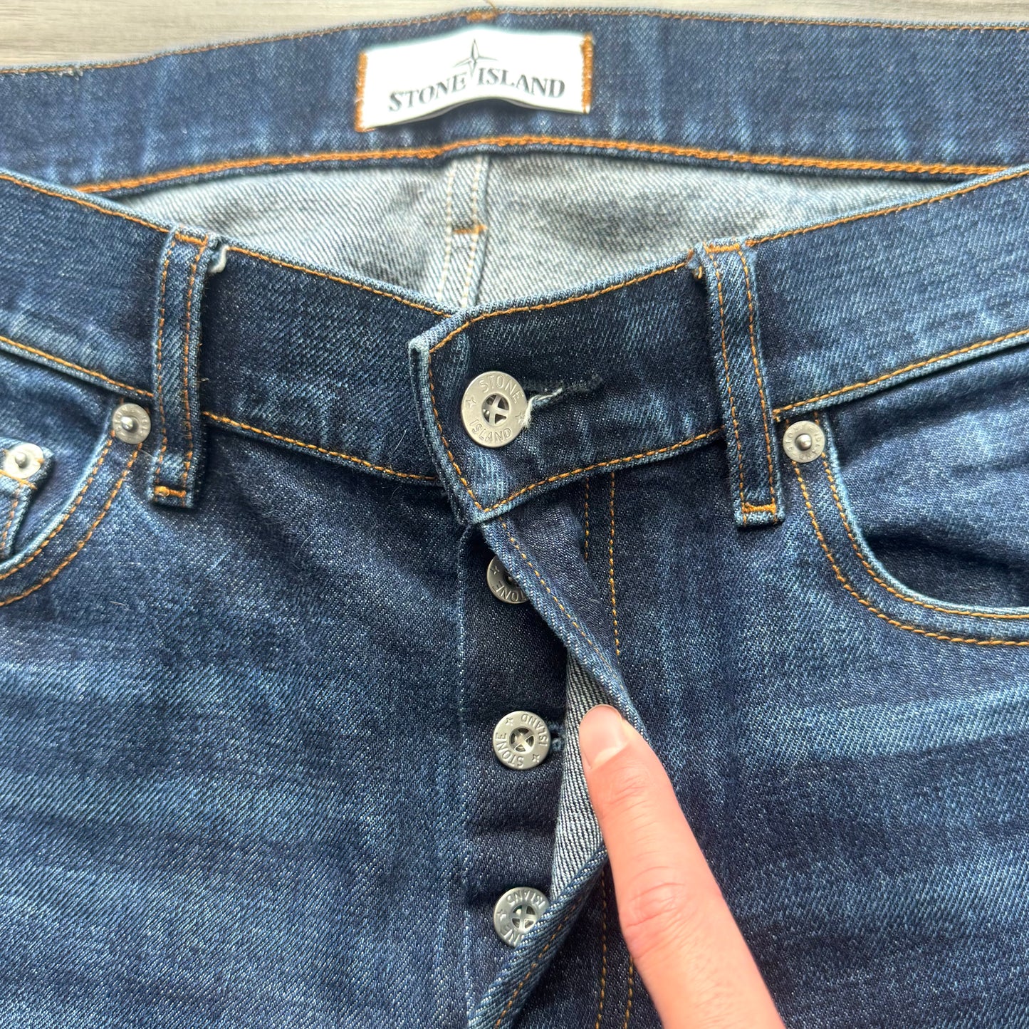 Stone Island Badge Jeans - 32W 30L