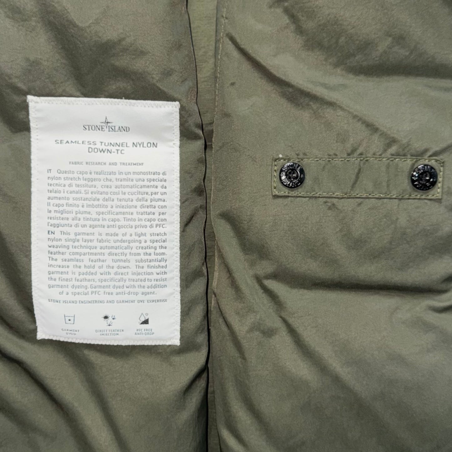 Stone Island Seamless Tunnel Nylon Down-TC Full Zip Badge Jacket - XXL ptp26.5”