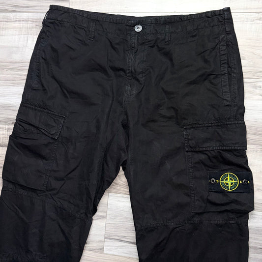 Stone Island Badge Cargo Trousers - 36W 32L