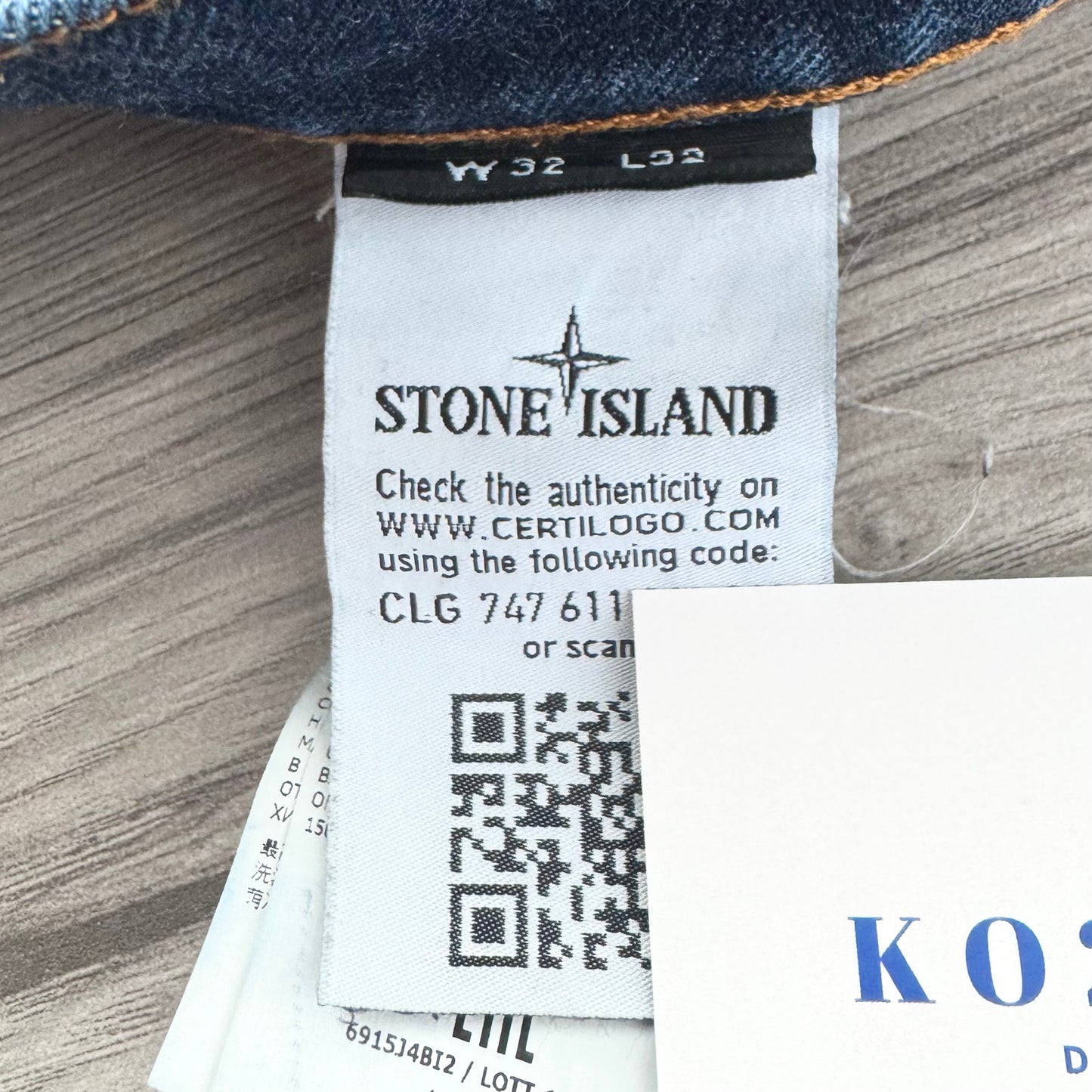 Stone Island Badge Jeans - 32W 30L