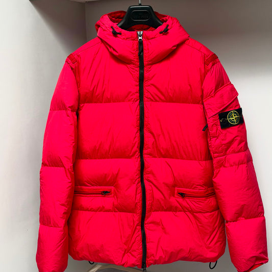 Stone Island Red Garment Dyed Crinkle Reps R-NY Down Full Zip Jacket - Large