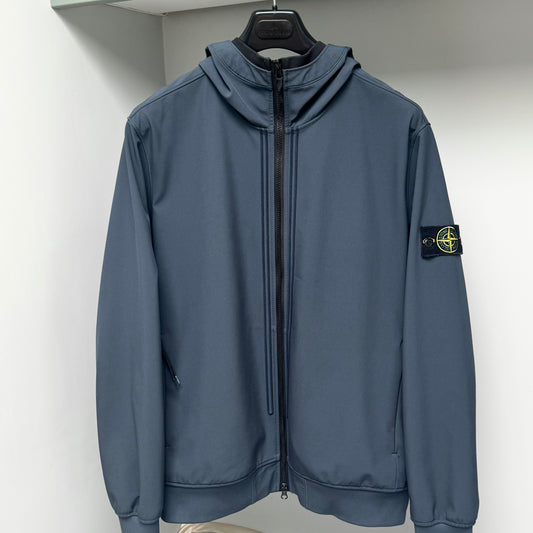 Stone Island Avio Blue Light Soft Shell-R e.dye Technology Full Zip Jacket - XL ptp24”