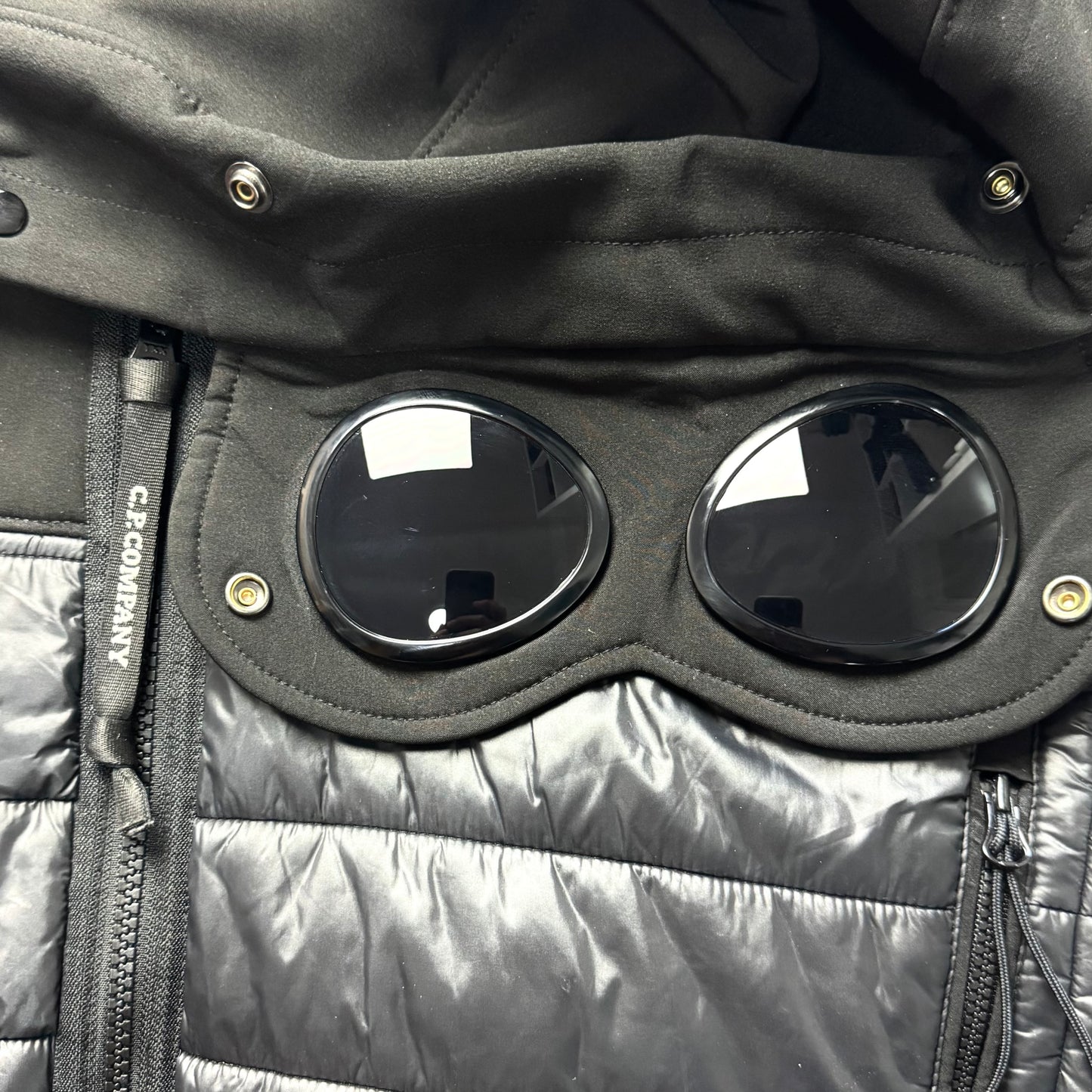 CP Company Mixed Shell Full Zip Goggle Gilet - Small ptp20”