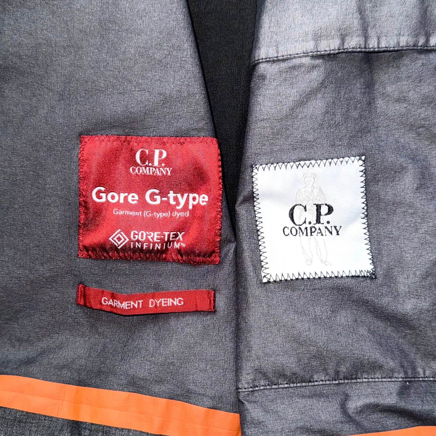 CP Company Gore-Tex G Type Full Zip Lens Jacket - Medium ptp22.5”
