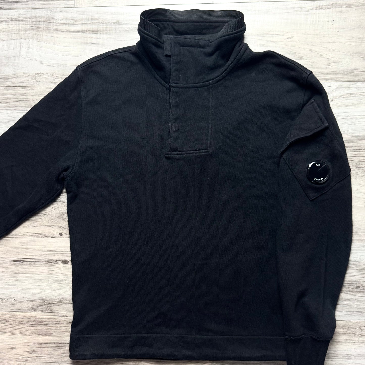 CP Company Quarter Button Up Pullover Lens Sweatshirt - Small ptp20”