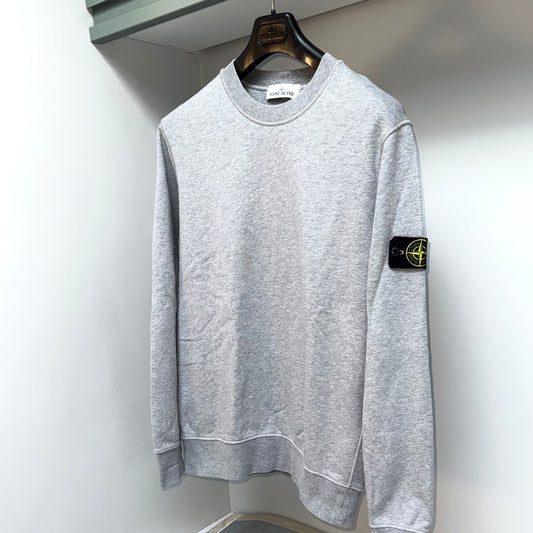 Stone Island Pullover Badge Sweatshirt - Large ptp22.5”