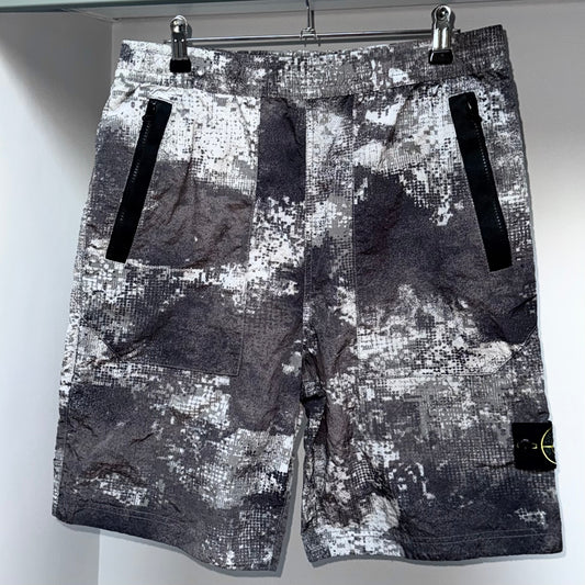 Stone Island Dust Grey Dissolving Grid Camo On Econyl Nylon Bermuda Cargo Shorts - 30W Comfort Fit