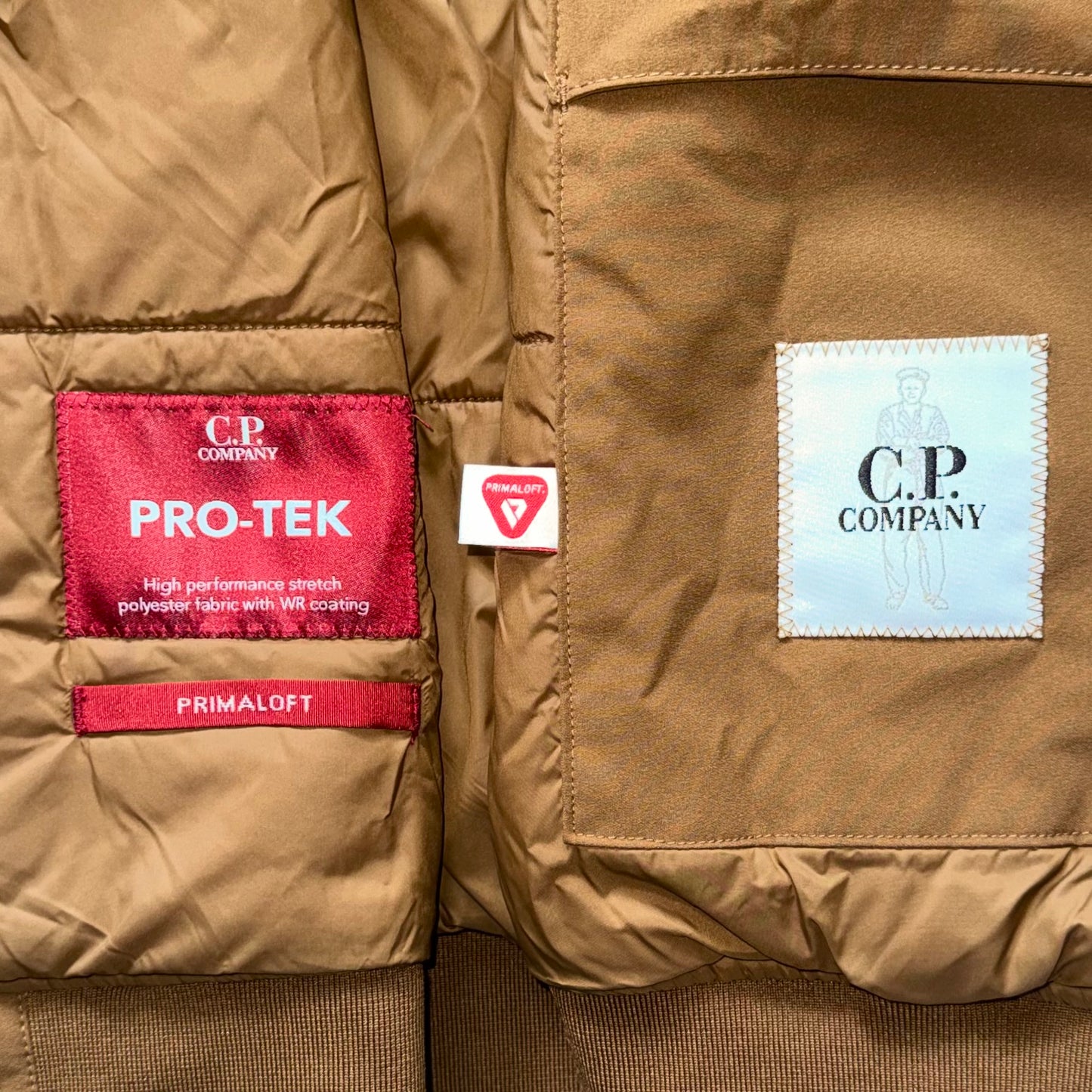 CP Company Padded Pro-Tek Primaloft Full Zip Lens Jacket - Large ptp22.5”
