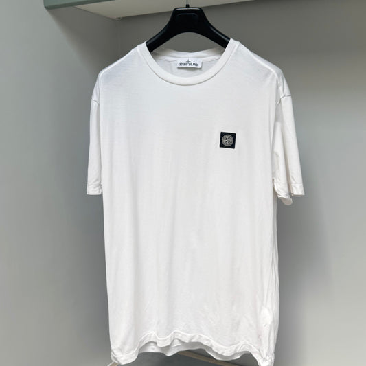 Stone Island White Patch Logo T shirt - XL ptp23”