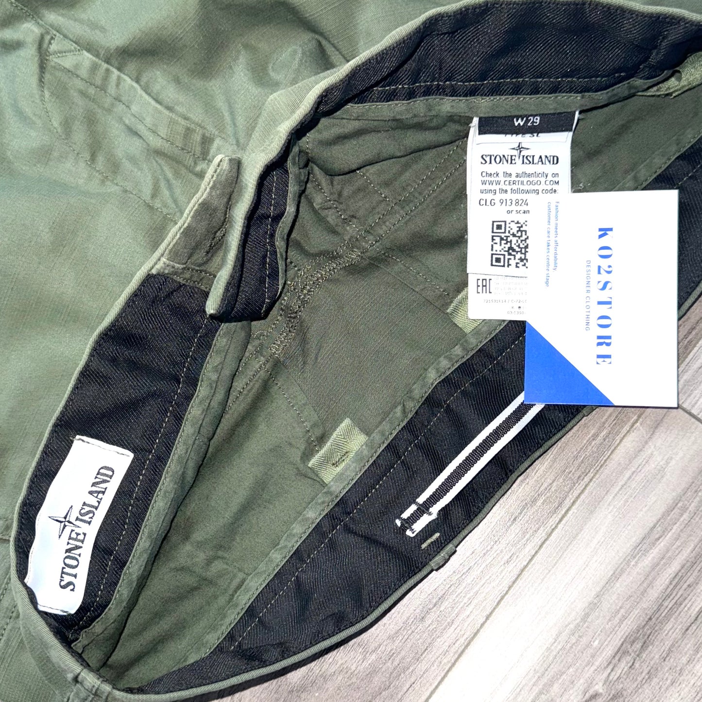 Stone Island Badge Cargo Trousers - 29W 30L