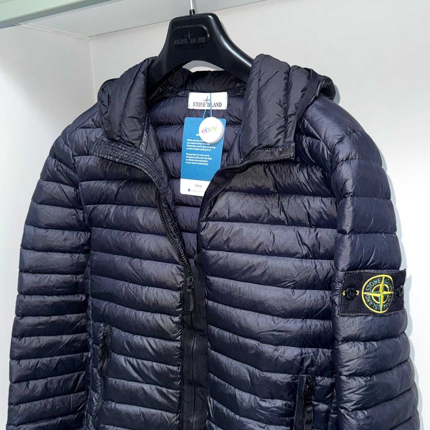 Stone Island Loom Woven Chambers R-Nylon Down-TC Full Zip Badge Jacket - Small ptp20.5”