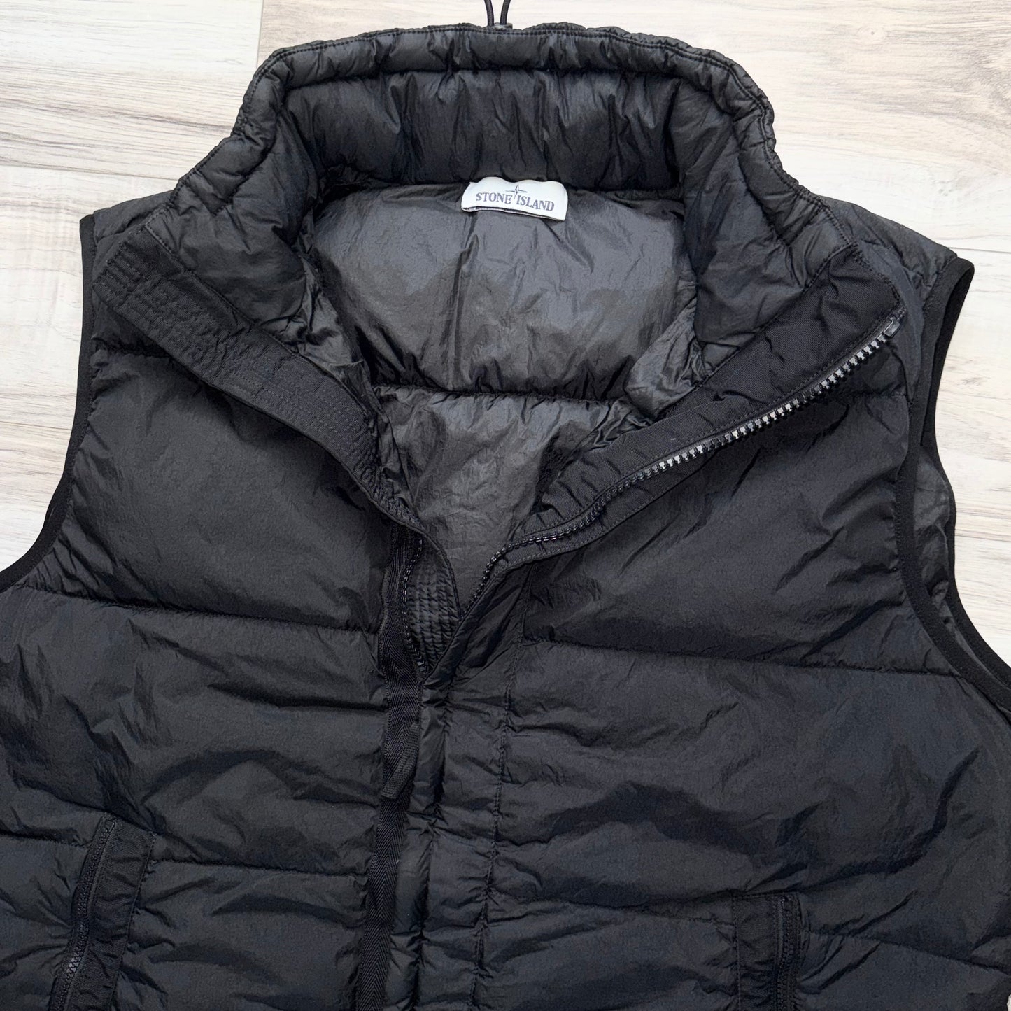 Stone Island Garment Dyed Crinkle Reps NY Down Badge Gilet - 3XL ptp26.5”