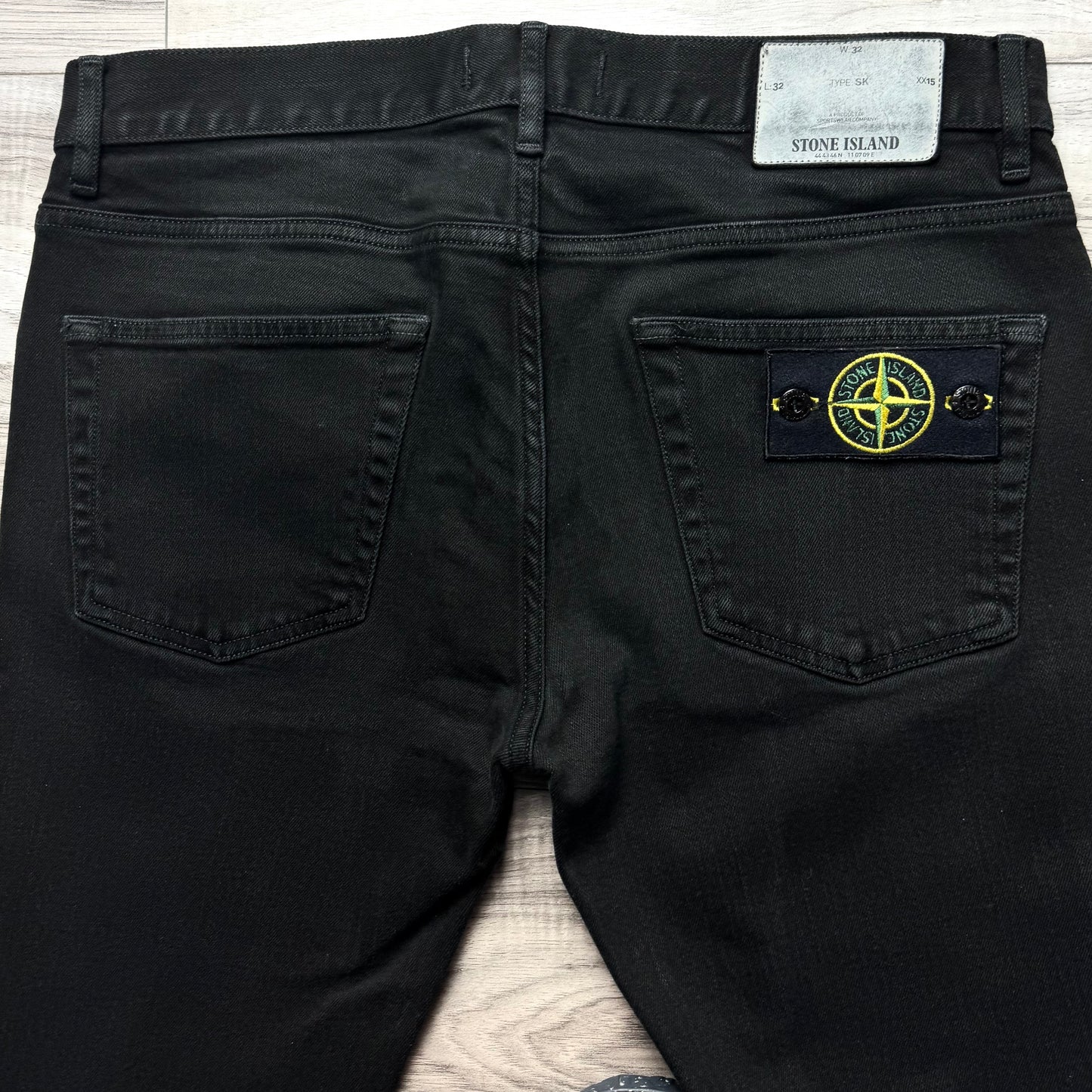 Stone Island Badge Jeans - 32W 32L