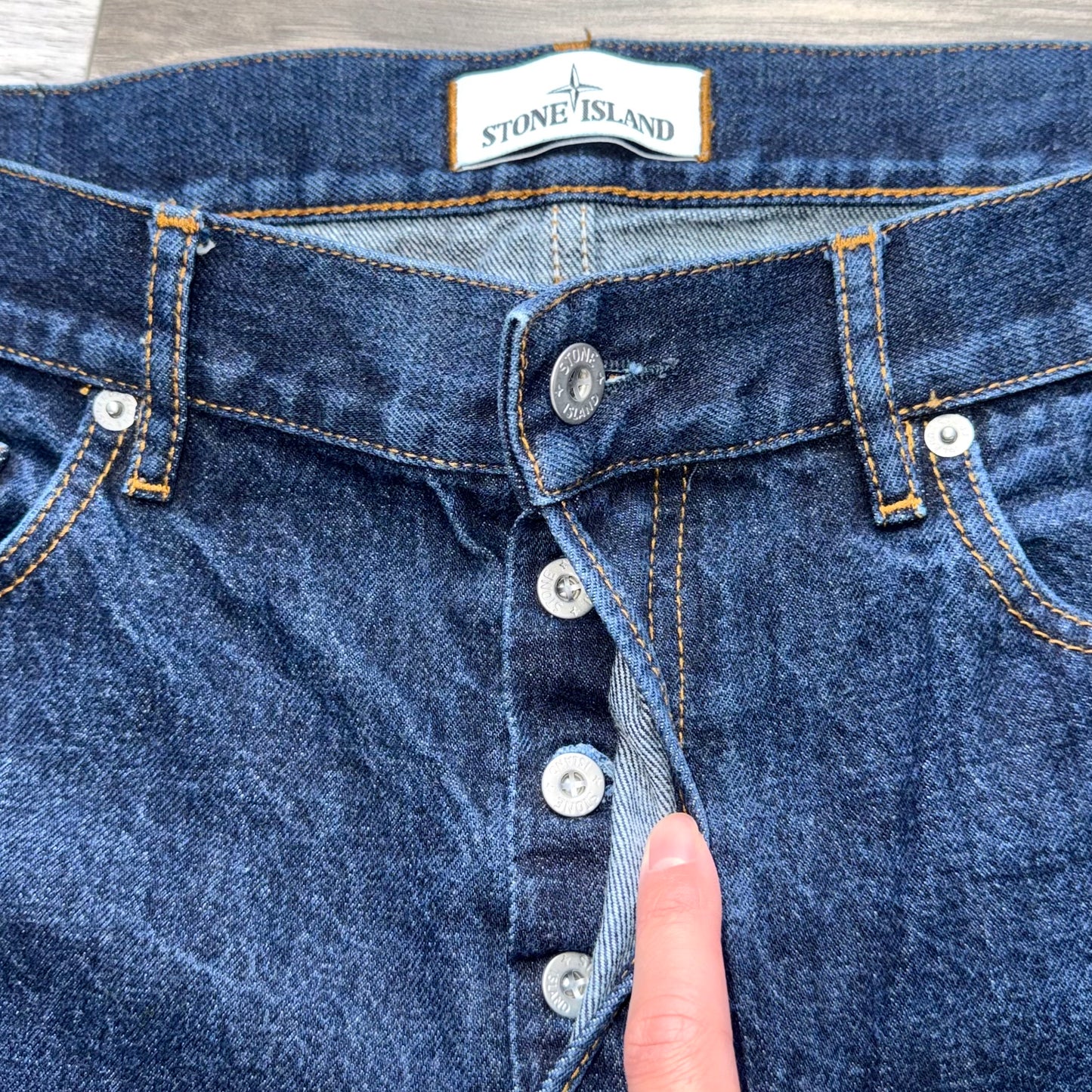 Stone Island Badge Jeans - 36W 32L