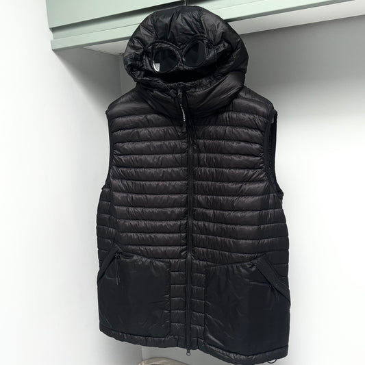 CP Company DD Shell Full Zip Goggle Gilet - XXL ptp25”