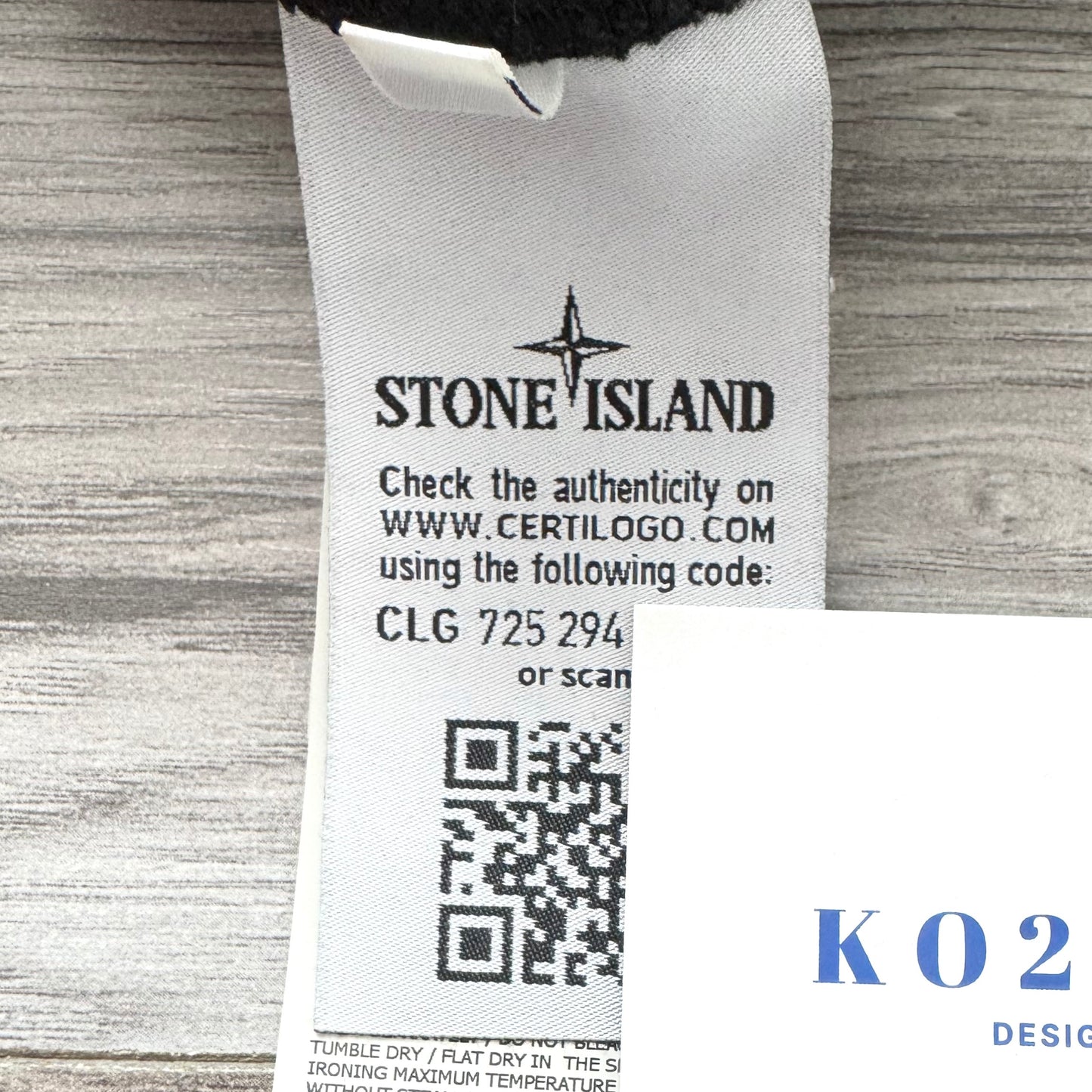Stone Island Quarter Zip Pullover Badge Sweatshirt - Small ptp20"