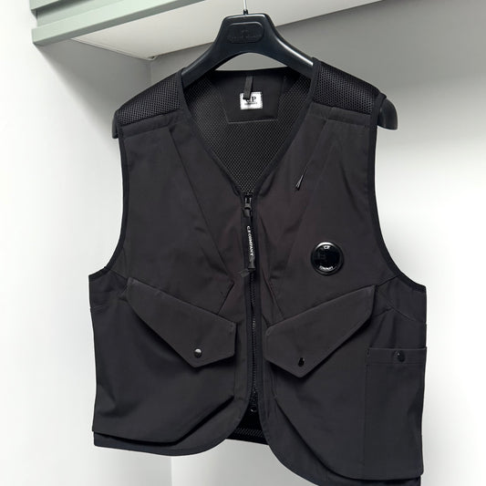 CP Company Shell Tactical Full Zip Lens Vest Gilet - Medium ptp21.5”