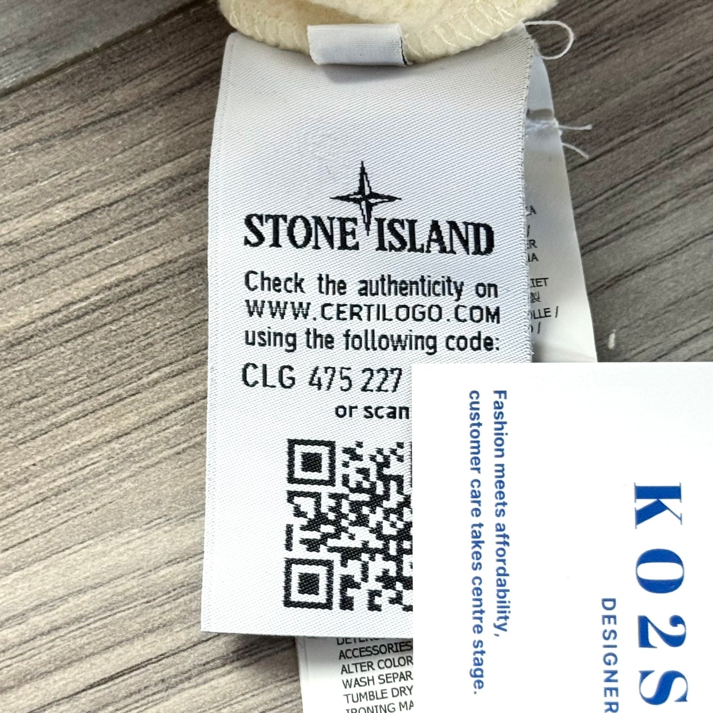 Stone Island Pullover Badge Sweatshirt - XXL ptp24.5”